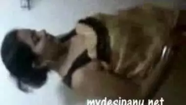 Gujju bhabi fisrt time fucked by her young devar mms