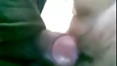 Smart Northindian Aunty fucked by her Partner in a CAR 