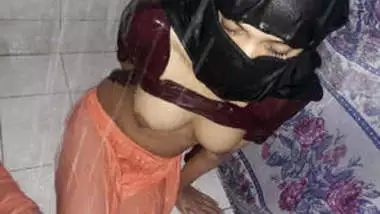 Niqabi Paki Girl Pussy Fingering
