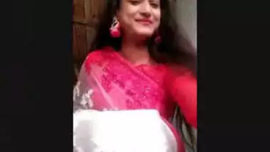 Cute Bangladeshi Girl Showing Her Boobs and Pussy