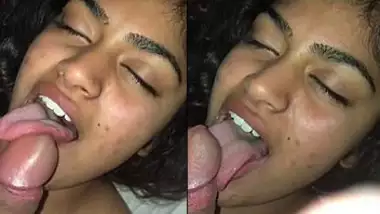 Beauty Arab girl gives Blowjob