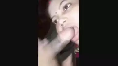 Bhabi Sucking Dick nicely
