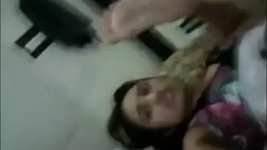 Skinny desi bhabhi getting her constricted vagina hammered by her spouse