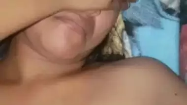 Desi slut has XXX sex with hung boy who makes MMS video for friends
