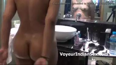 Indian Huge Boobs Exposed In Bathroom -...