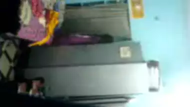 Raghava Telugu aunty changing her clothes in...