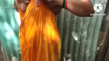 Indian wife bathing outside without any fear
