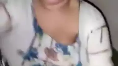 Desi Randi Pussy Captured By Customer