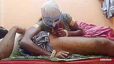 Ghar Pe Aayi Hot Wife Ki Dost Ke Sath Jabardast Sex Kiya With Hot Indian