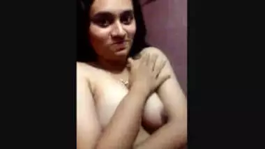 Beautiful cute Desi Girl Showing For Lover